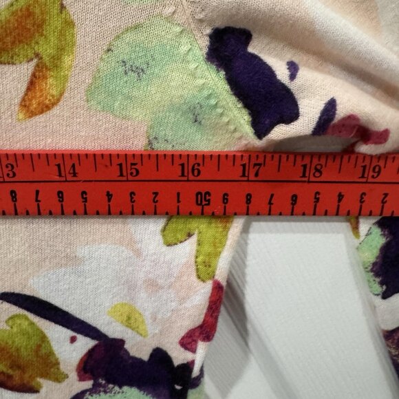 Charlotte Tarantola Floral embroidered cardigan size small? Spring Sweater Top - Picture 3 of 5